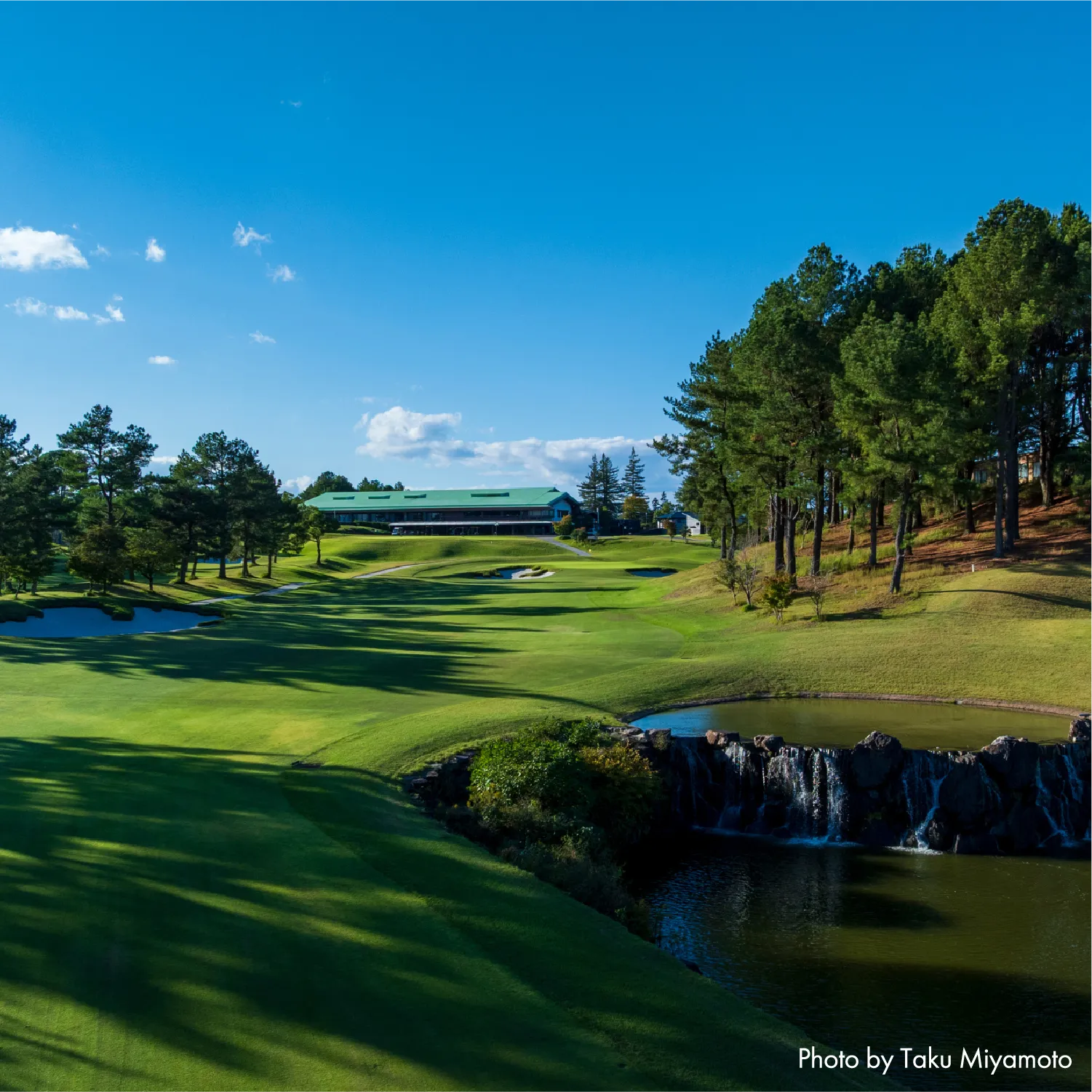 春日井カントリークラブメインビジュアル