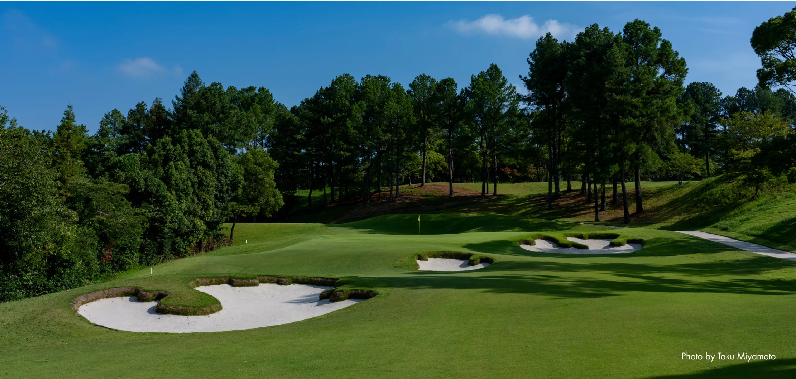 春日井カントリークラブメインビジュアル